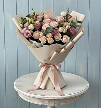 Букет цветов из:  Розы и Лизиантусы в Асбесте