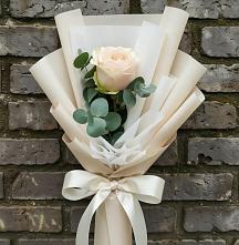 Букет цветов из:  Розы в Асбесте