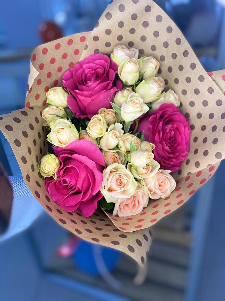 Букет цветов из: Розы в Асбесте