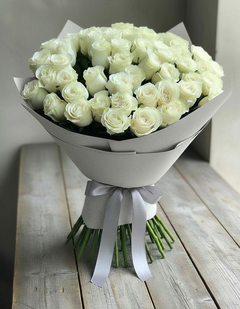 Букет 35 Белых роз в Асбесте