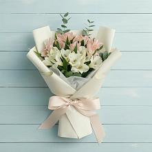 Букет цветов из:  Альстромерии в Асбесте