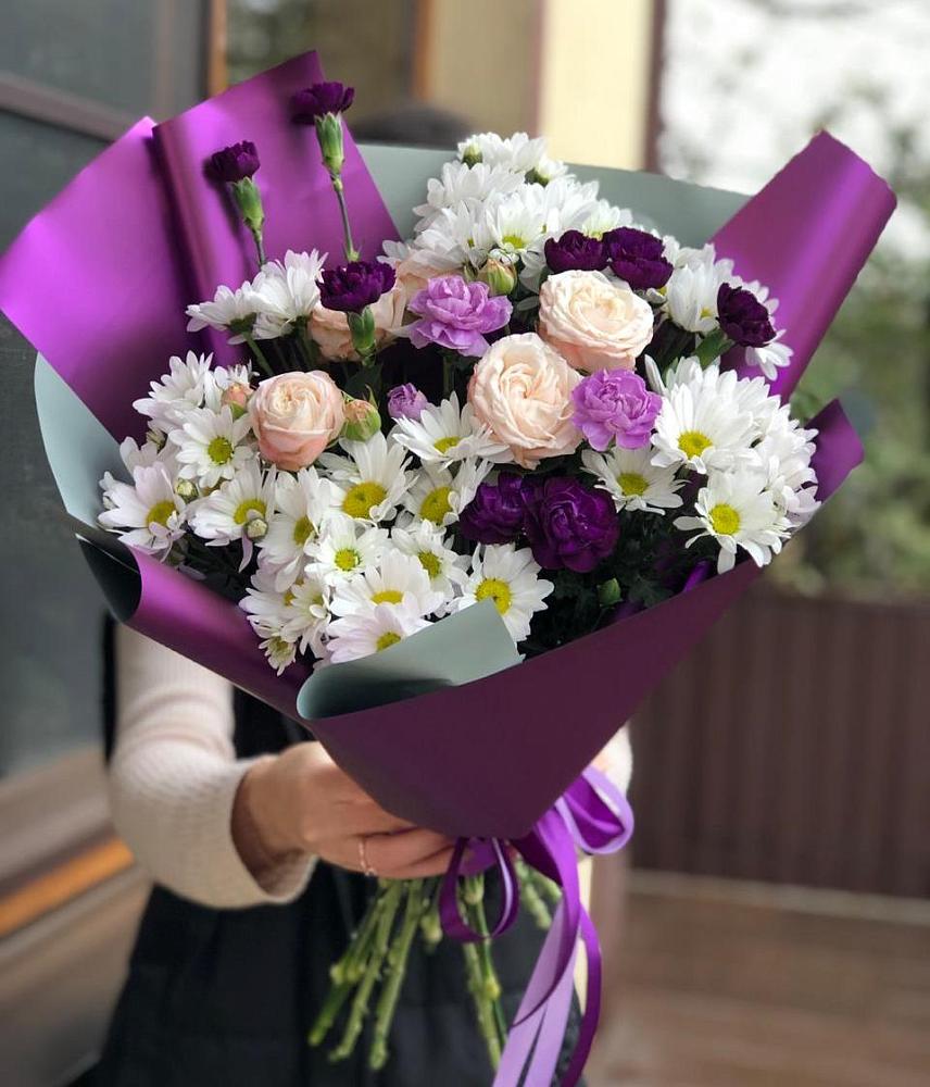 Букет цветов из: Хризантемы, Гвоздики и Розы в Асбесте