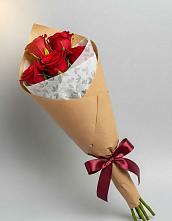 Букет цветов из:  Розы в Асбесте