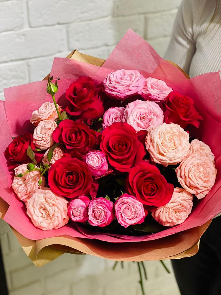 Букет цветов из: Розы в Асбесте