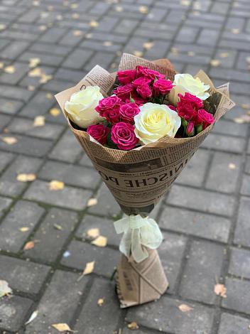 Букет цветов из: Розы в Асбесте