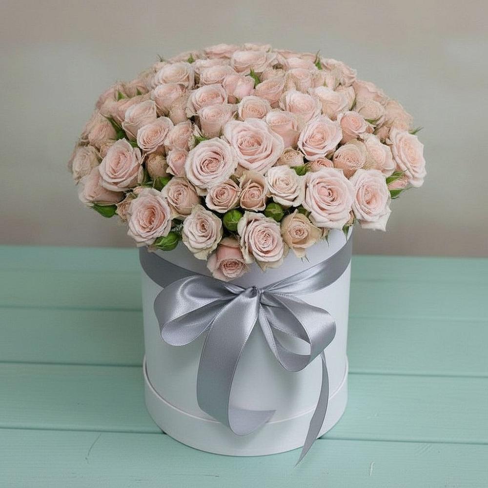 Цветочная композиция из Розы в шляпной коробке в Асбесте